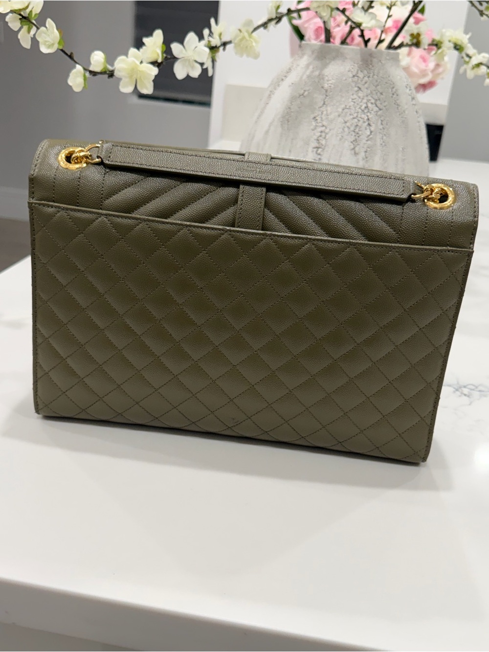 Saint Laurent Quilted Olive Green Envelope Shoulder Bag with Gold Hardware - Picture 4 of 14